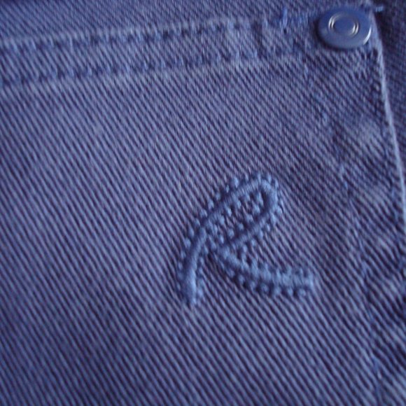 Reitmans slim leg jeans - Picture 4 of 8